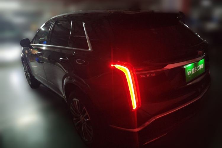 Used Cadillac XT5 2025 Model 2.0T Metropolitan Edition Exterior 3