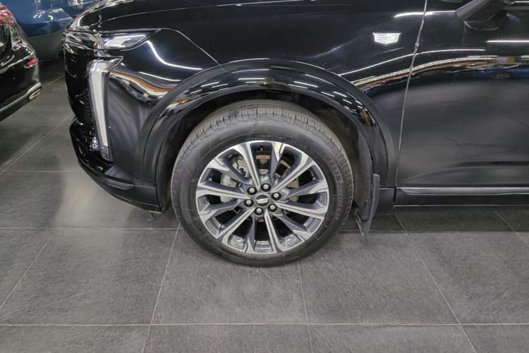 Used Cadillac XT5 2025 2.0T Luxury Version Exterior 4