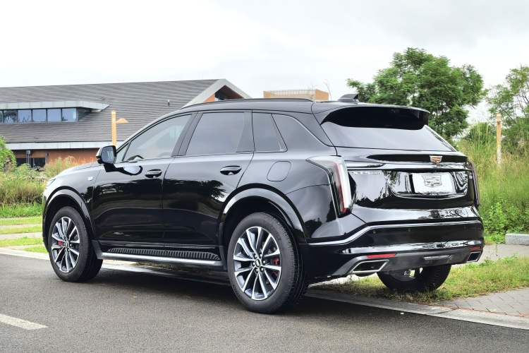 Used Cadillac XT5 2025 2.0T Prestige Version Exterior 5