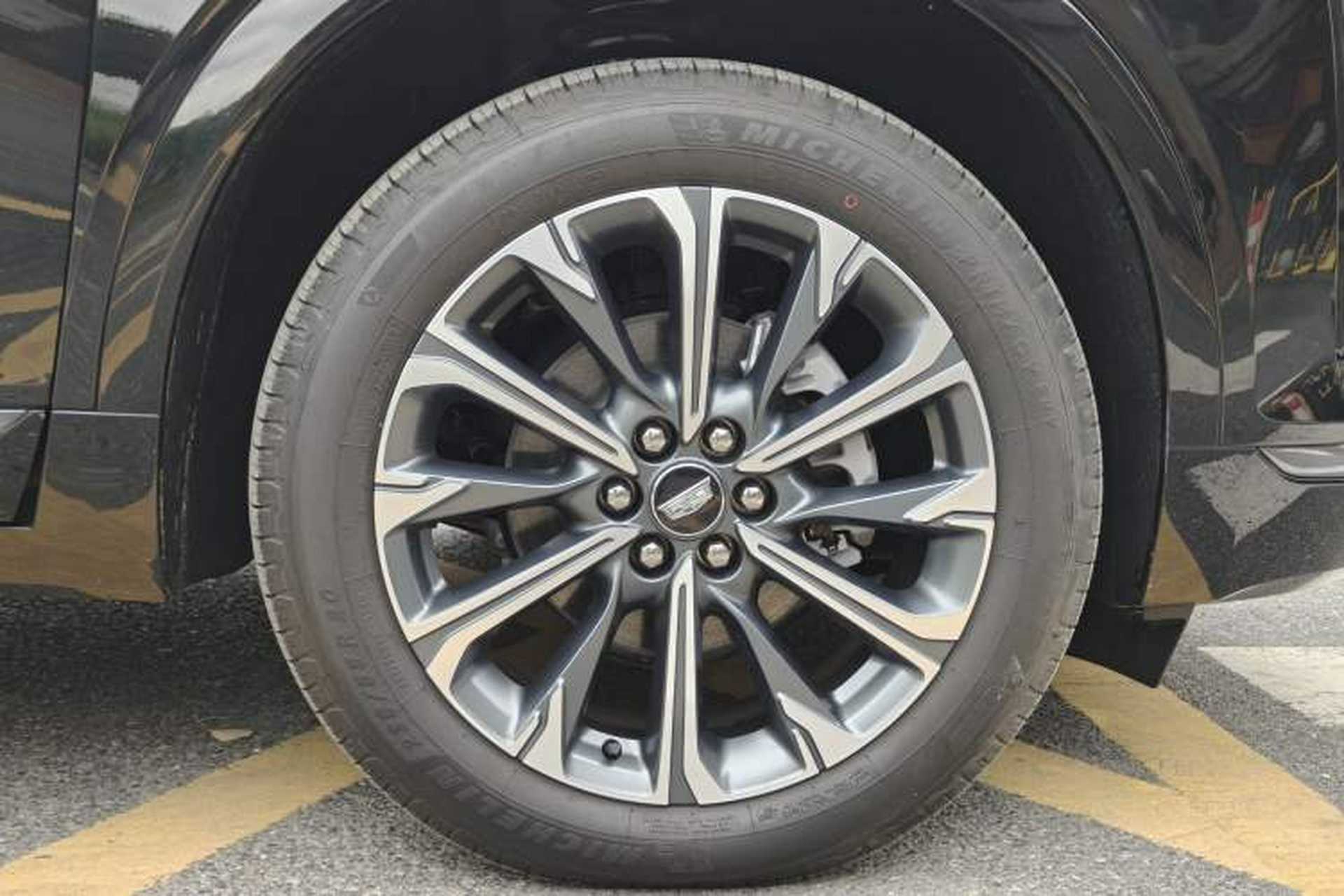 Used Cadillac XT5 2025 2.0T Luxury Version Exterior 5
