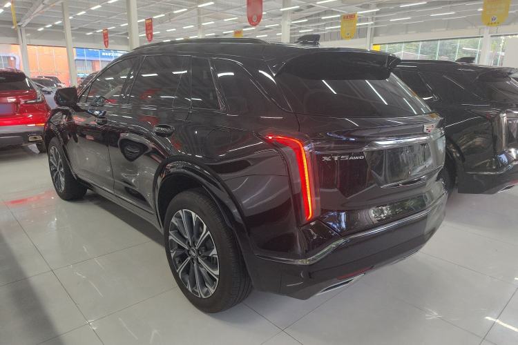 Used Cadillac XT5 2025 2.0T Luxury Version Exterior 5