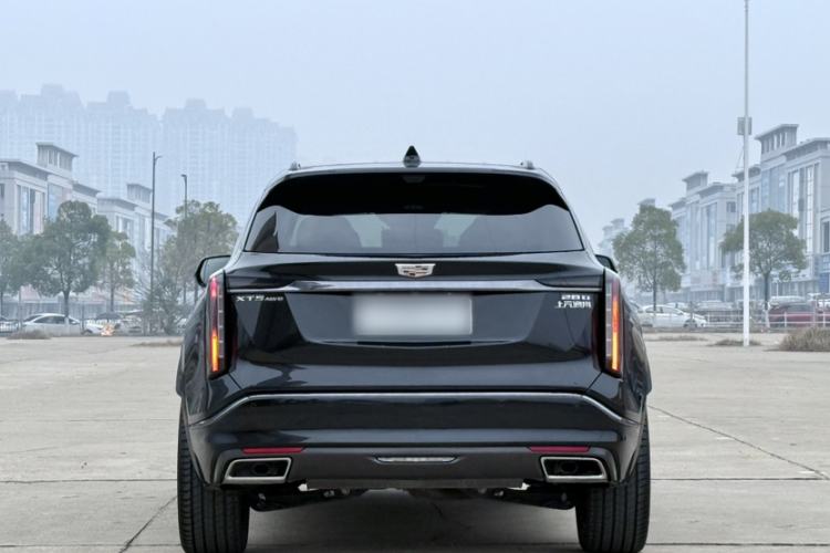 Used Cadillac XT5 2025 2.0T Platinum Edition Exterior 6