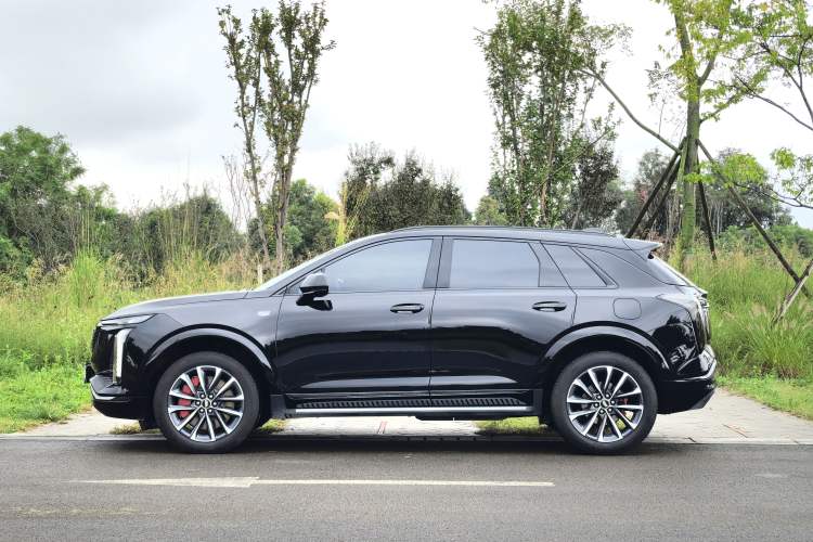 Used Cadillac XT5 2025 2.0T Prestige Version Exterior 6