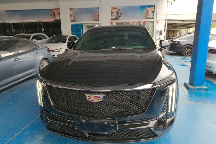 Used Cadillac XT5 2025 2.0T Luxury Version Front