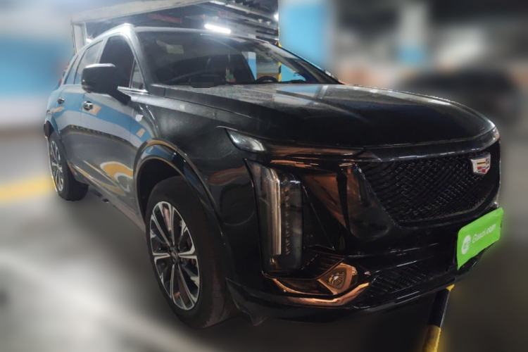 Used Cadillac XT5 2025 2.0T Luxury Version Front Right 45 Deg