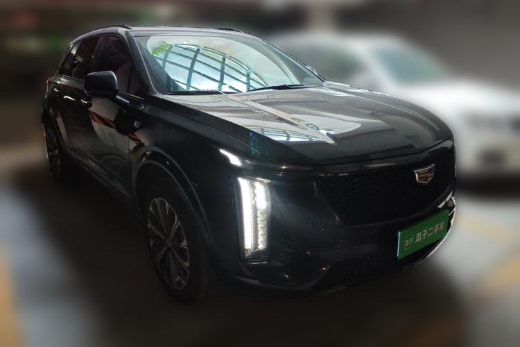 Used Cadillac XT5 2025 2.0T Luxury Version Front Right 45 Deg