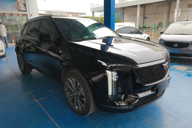 Used Cadillac XT5 2025 2.0T Luxury Version Front Right 45 Deg