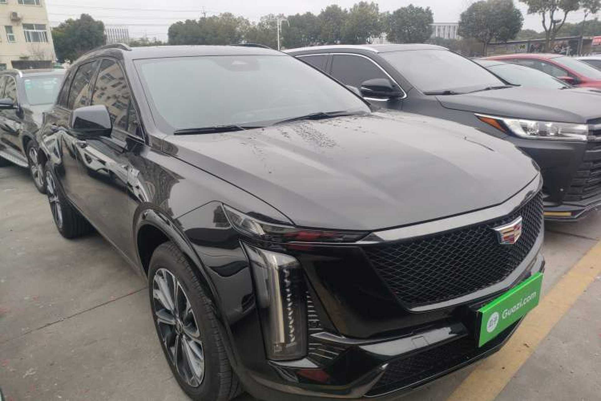 Used Cadillac XT5 2025 2.0T Luxury Version Front Right 45 Deg