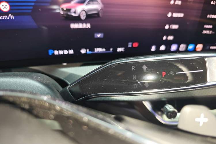 Used Cadillac XT5 2025 2.0T Luxury Version Gear Lever