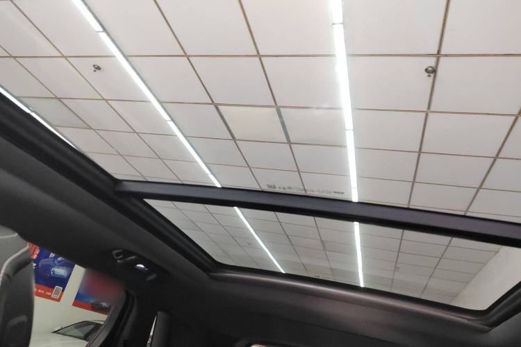 Used Cadillac XT5 2025 2.0T Luxury Version Headliner