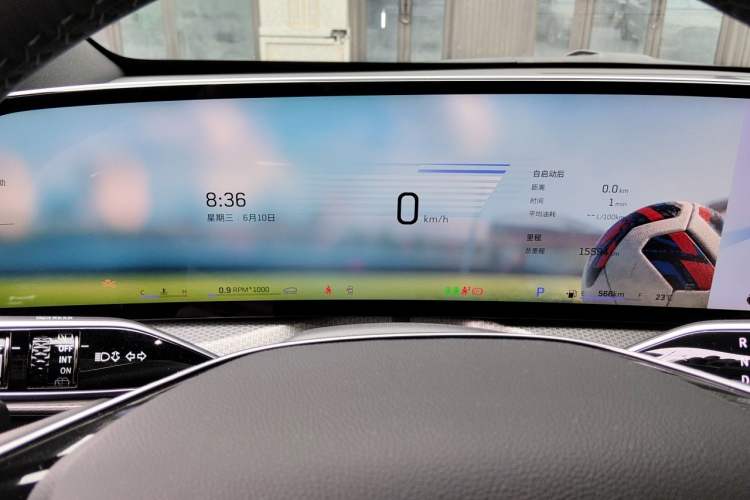 Used Cadillac XT5 2025 2.0T Prestige Version Instrument Cluster