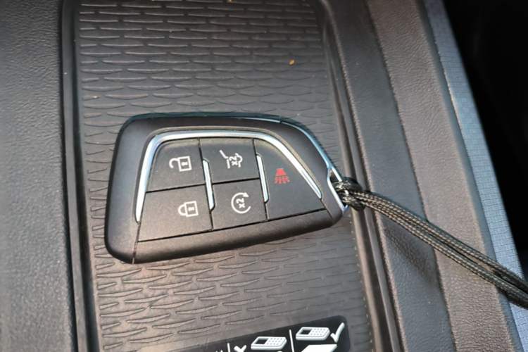 Used Cadillac XT5 2025 2.0T Luxury Version Interior 1