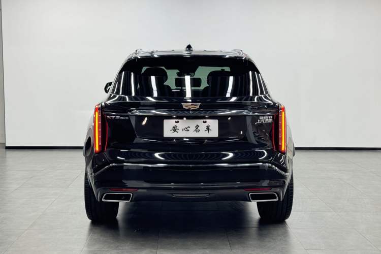 Used Cadillac XT5 2025 2.0T Platinum Edition Interior 1