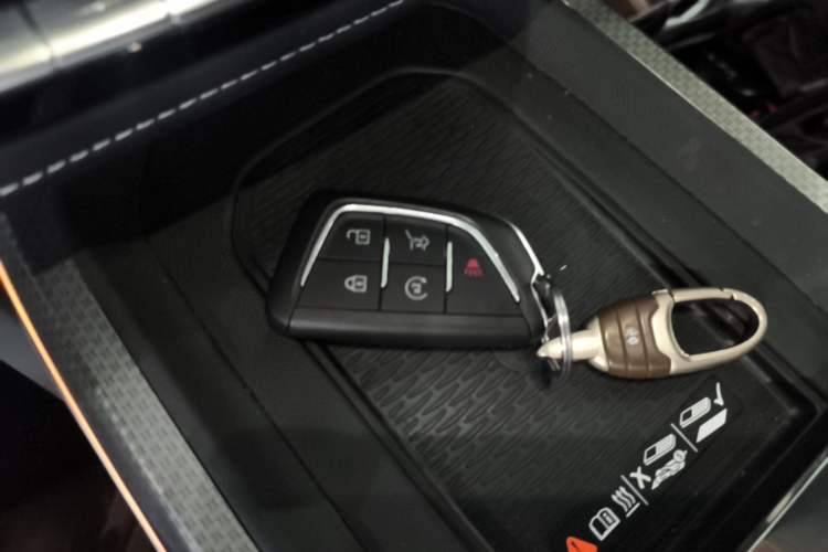 Used Cadillac XT5 2025 Model 2.0T Metropolitan Edition Interior 1