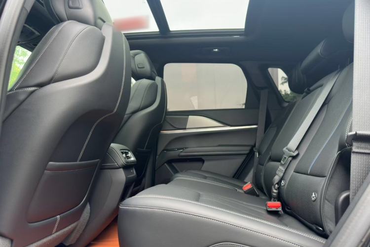 Used Cadillac XT5 2025 2.0T Luxury Version Interior 4