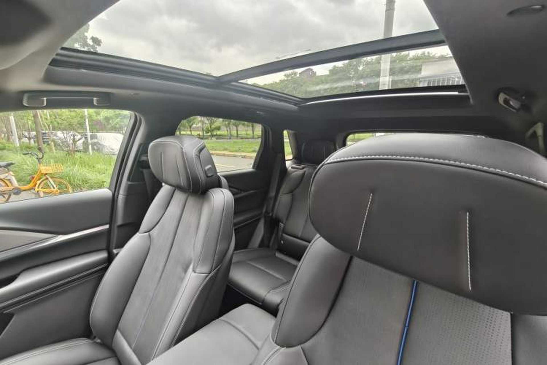 Used Cadillac XT5 2025 2.0T Luxury Version Interior 4