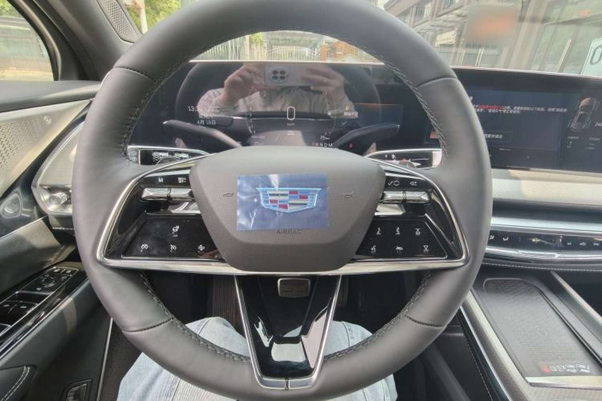 Used Cadillac XT5 2025 2.0T Prestige Version Interior 4
