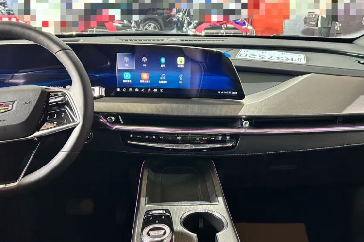 Used Cadillac XT5 2025 2.0T Luxury Version Interior 4