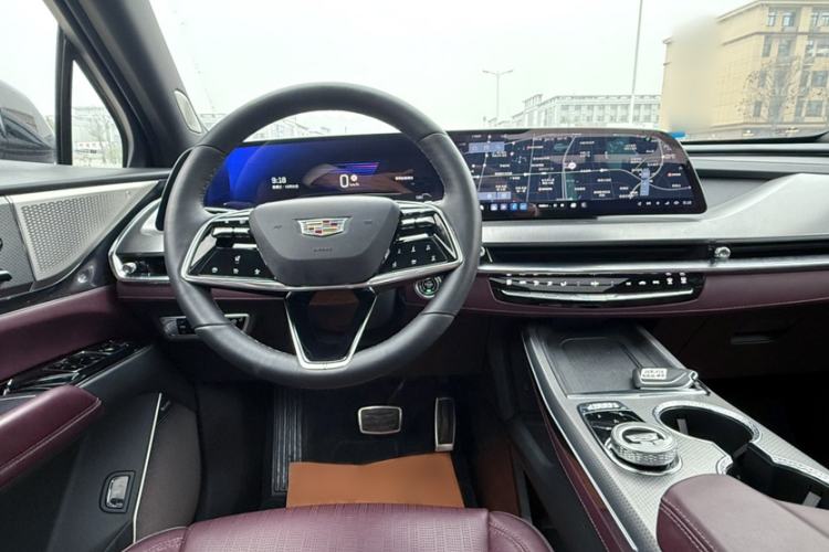 Used Cadillac XT5 2025 2.0T Platinum Edition Interior 5