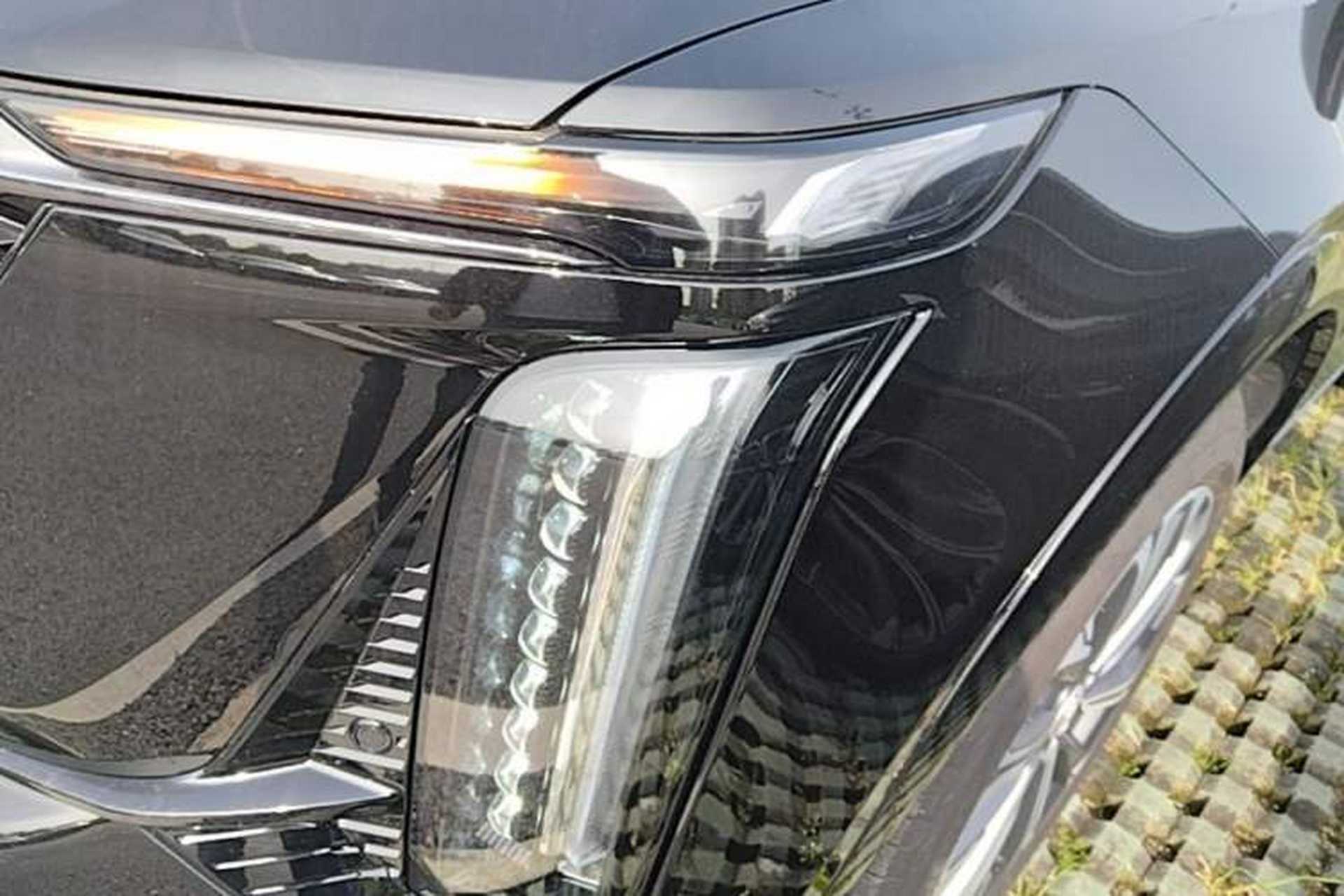 Used Cadillac XT5 2025 2.0T Luxury Version Left Front Headlight