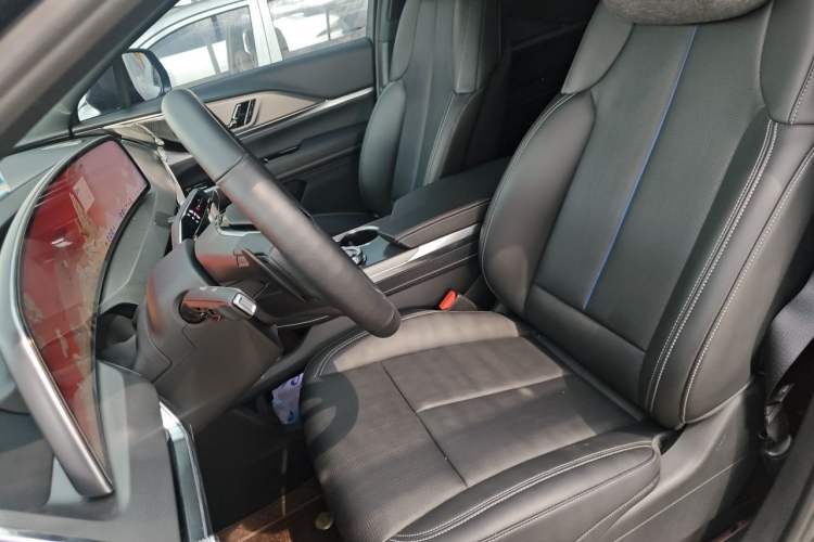 Used Cadillac XT5 2025 2.0T Luxury Version Left Front Seat