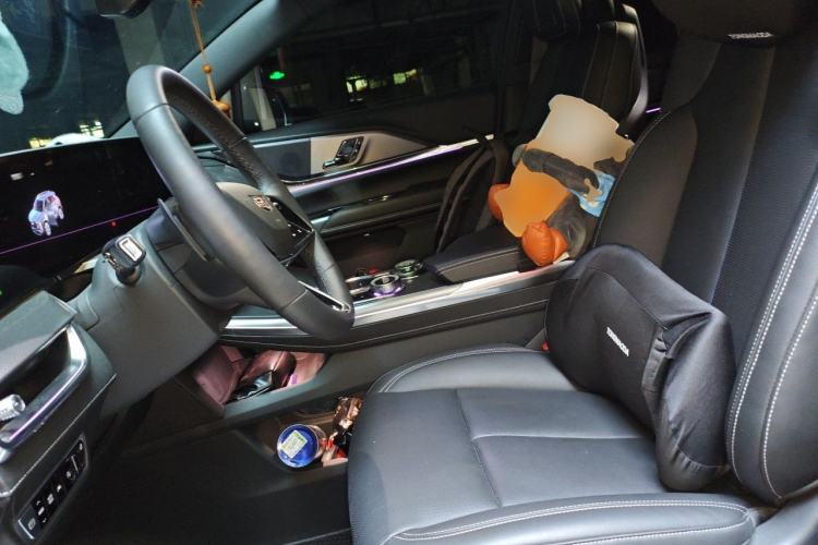 Used Cadillac XT5 2025 2.0T Luxury Version Left Front Seat