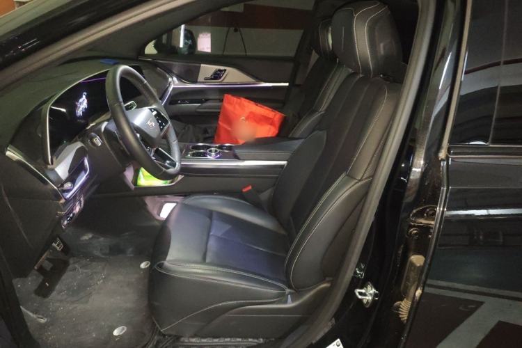 Used Cadillac XT5 2025 2.0T Luxury Version Left Front Seat