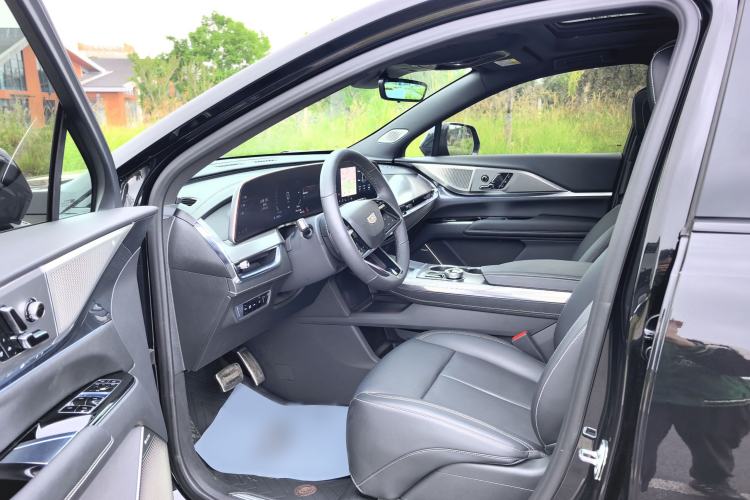 Used Cadillac XT5 2025 2.0T Prestige Version Left Front Seat