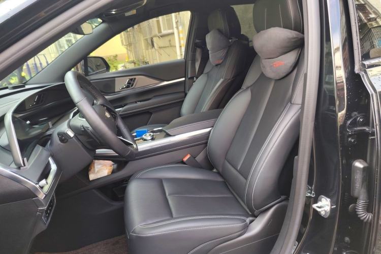 Used Cadillac XT5 2025 2.0T Luxury Version Left Front Seat