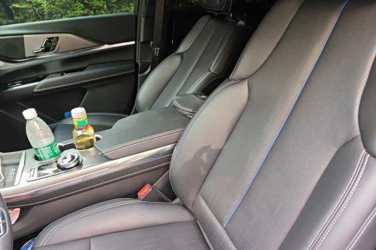 Used Cadillac XT5 2025 2.0T Luxury Version Left Front Seat