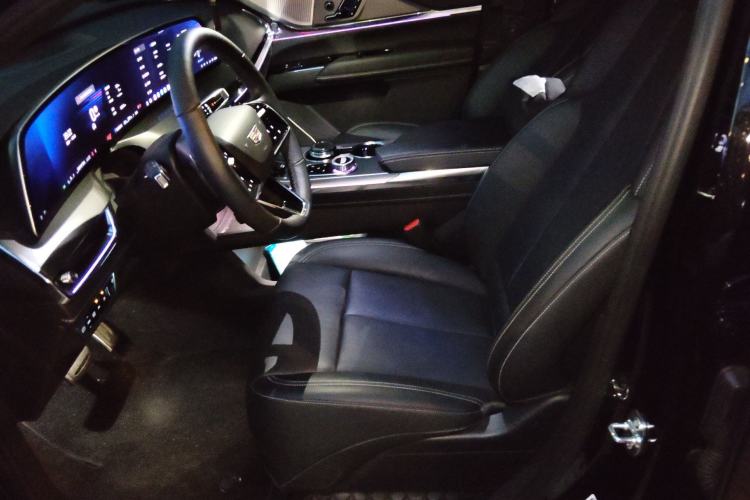 Used Cadillac XT5 2025 2.0T Prestige Version Left Front Seat