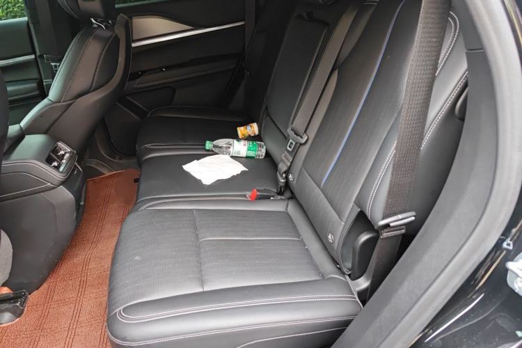 Used Cadillac XT5 2025 2.0T Luxury Version Left Rear Seat