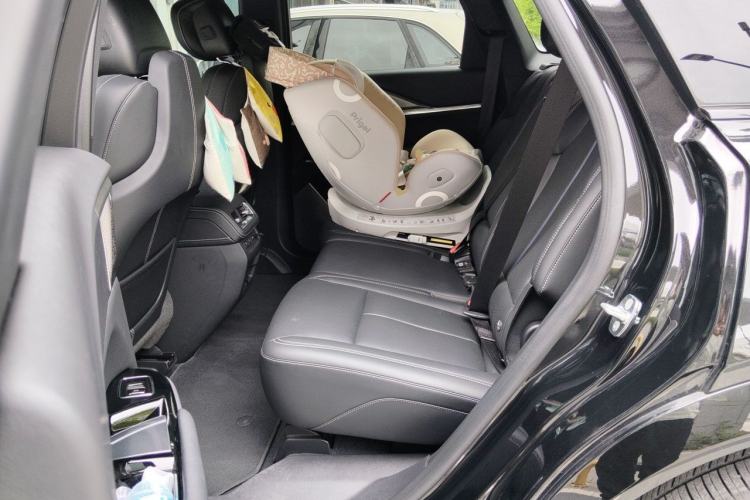 Used Cadillac XT5 2025 2.0T Prestige Version Left Rear Seat