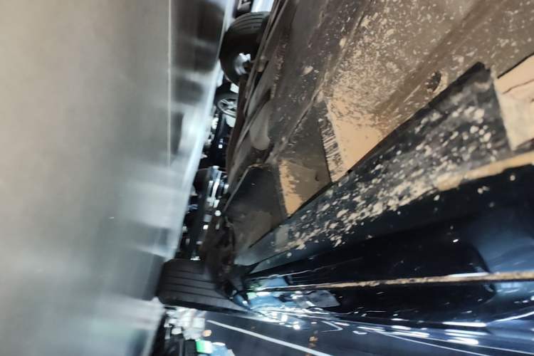 Used Cadillac XT5 2025 2.0T Luxury Version Left Side Sill