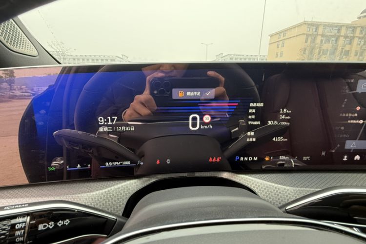 Used Cadillac XT5 2025 2.0T Platinum Edition Odometer Close Up