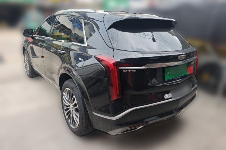 Used Cadillac XT5 2025 Model 2.0T Metropolitan Edition Rear Left 45 Deg