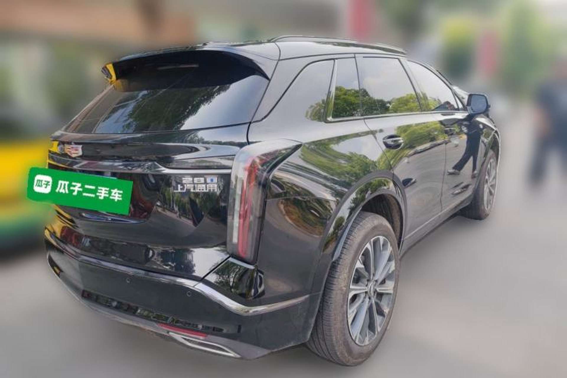 Used Cadillac XT5 2025 2.0T Luxury Version Rear Right 45 Deg