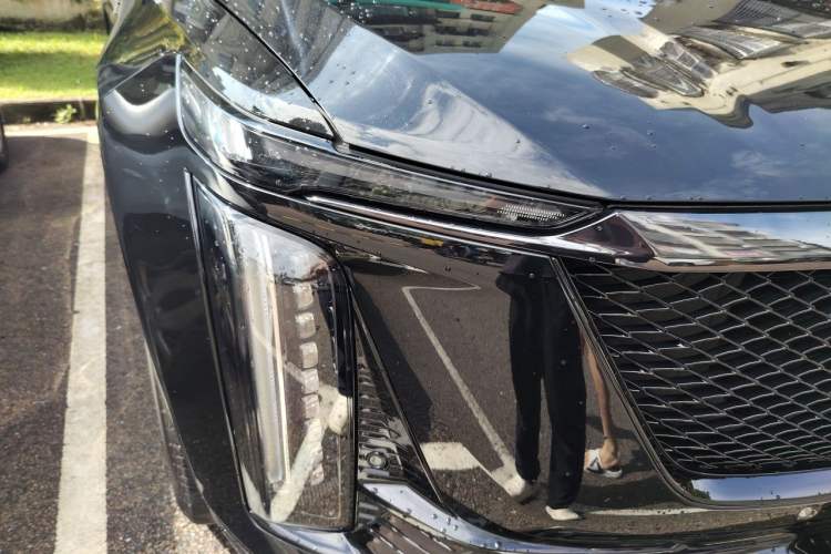 Used Cadillac XT5 2025 2.0T Luxury Version Right Front Headlight