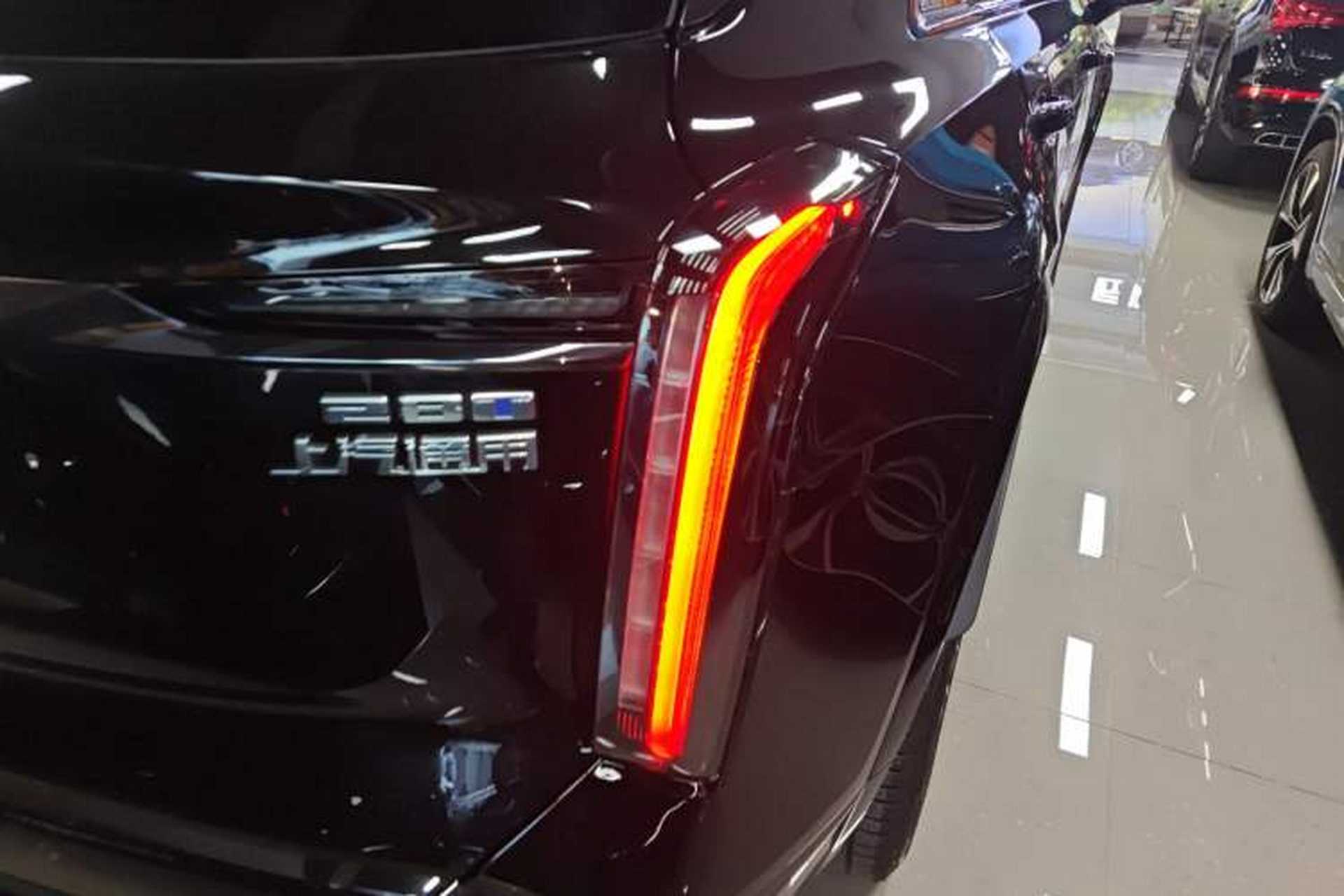 Used Cadillac XT5 2025 2.0T Prestige Version Right Rear Taillight