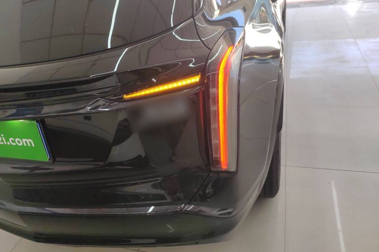 Used Cadillac XT5 2025 2.0T Luxury Version Right Rear Taillight