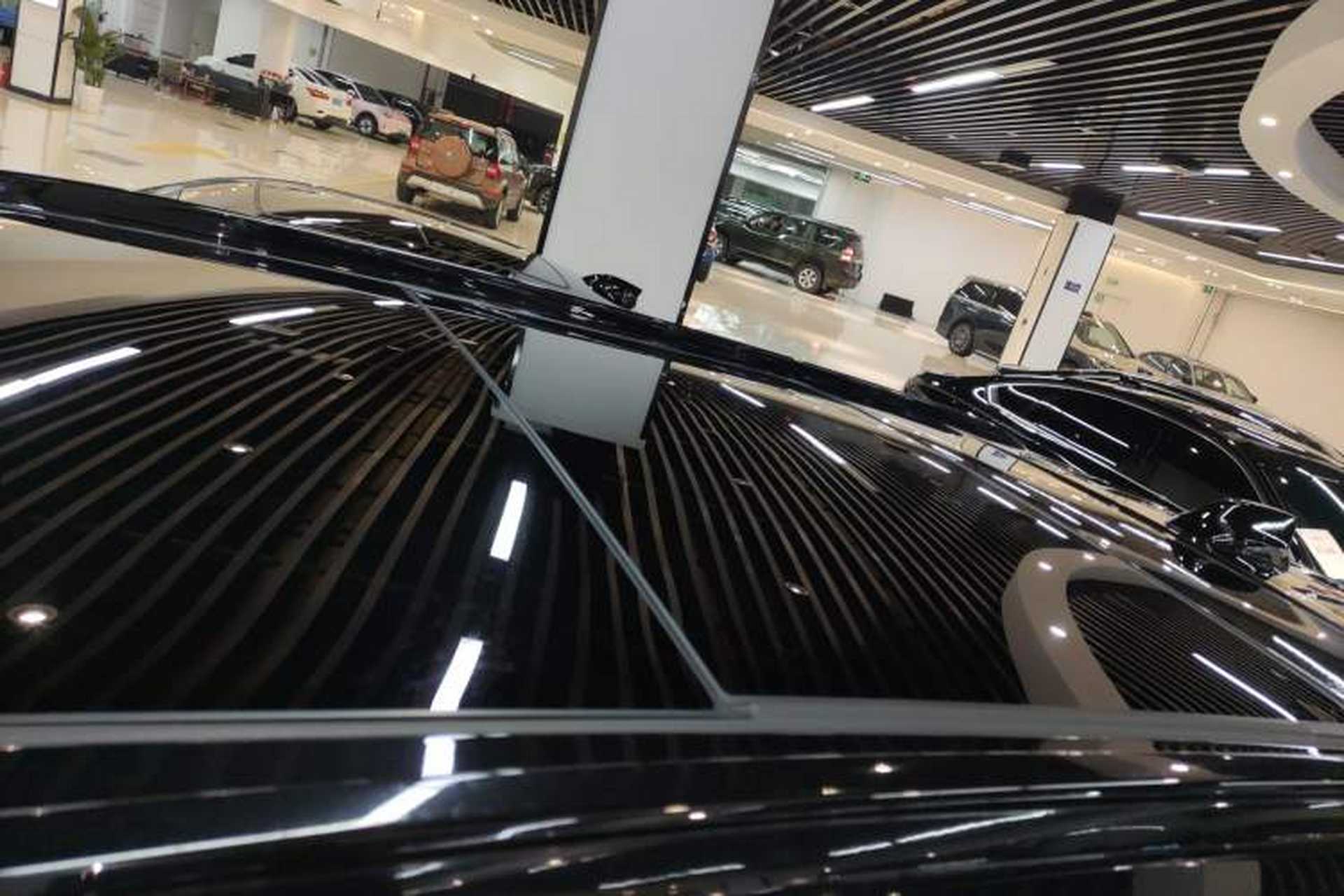 Used Cadillac XT5 2025 2.0T Platinum Edition Roof