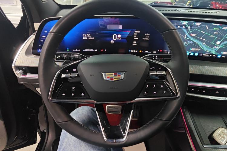 Used Cadillac XT5 2025 2.0T Prestige Version Steering Wheel