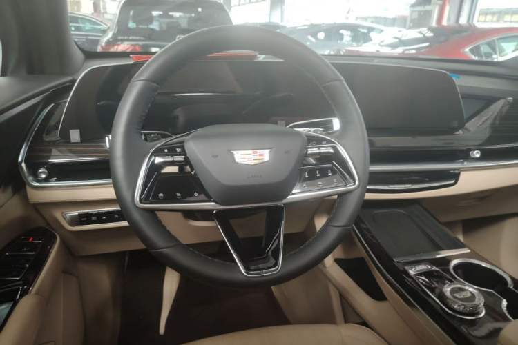 Used Cadillac XT5 2025 2.0T Luxury Version Steering Wheel