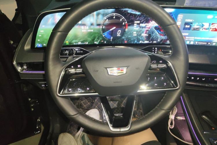 Used Cadillac XT5 2025 2.0T Luxury Version Steering Wheel