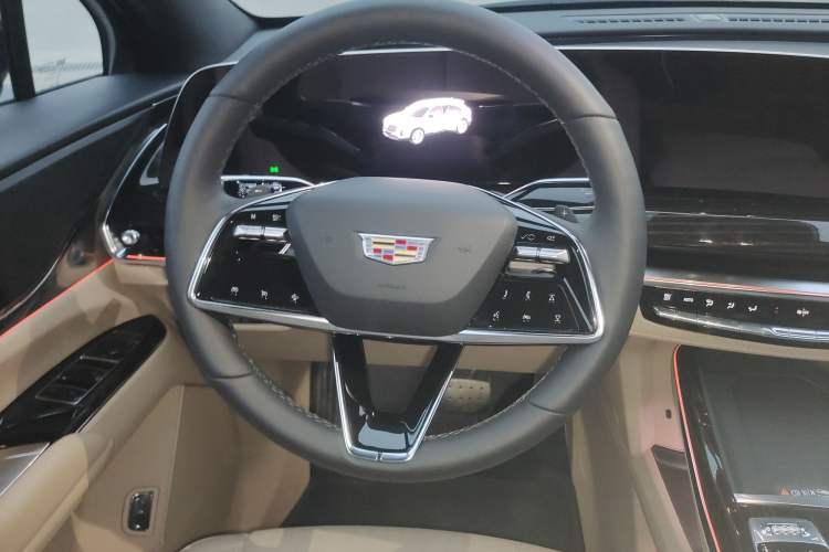 Used Cadillac XT5 2025 2.0T Luxury Version Steering Wheel