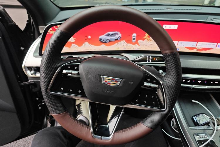 Used Cadillac XT5 2025 2.0T Luxury Version Steering Wheel