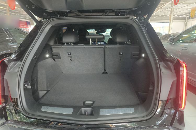 Used Cadillac XT5 2025 2.0T Luxury Version Trunk