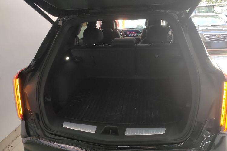 Used Cadillac XT5 2025 2.0T Luxury Version Trunk