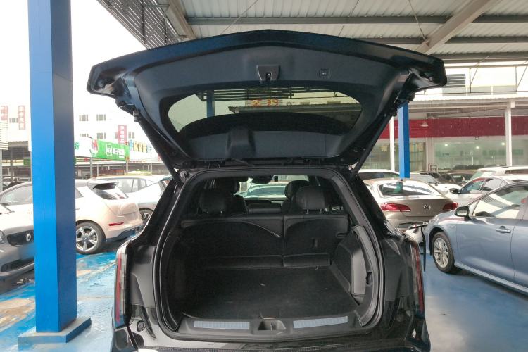 Used Cadillac XT5 2025 2.0T Luxury Version Trunk