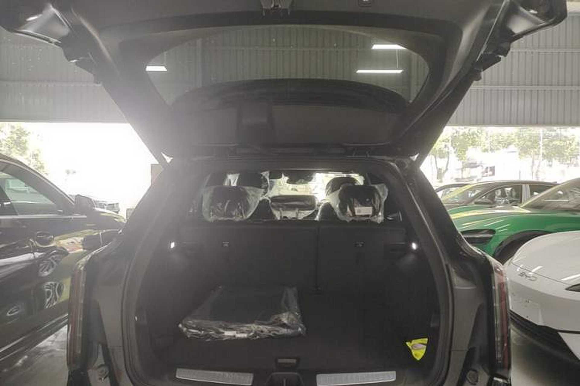 Used Cadillac XT5 2025 2.0T Luxury Version Trunk